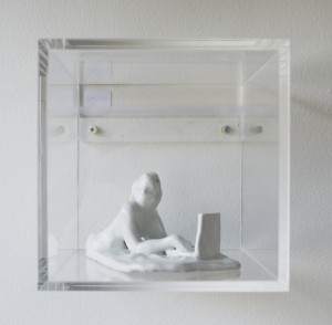Yelena Zhelezov, laptop using bed cozy evening
